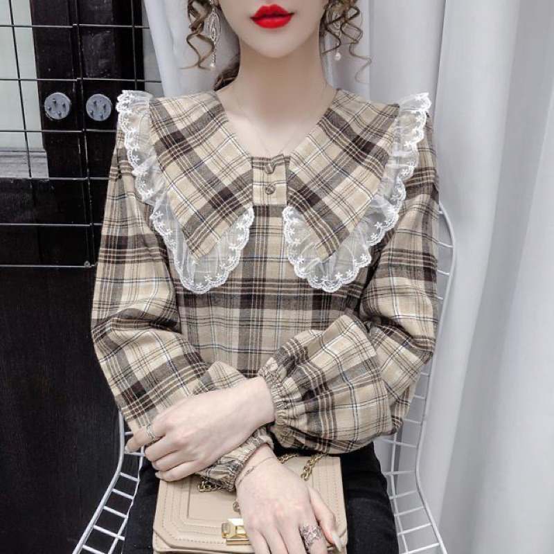 [ Retro Series ] Kemeja Blus Flanel Wanita Kotak - Kotak Kombinasi Renda Lengan Panjang ( Long Sleeve Plaid Flannel Woman Shirt )