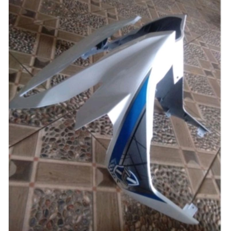 Tameng beat lampu depan beat fi new 2016-2019 putih strip biru