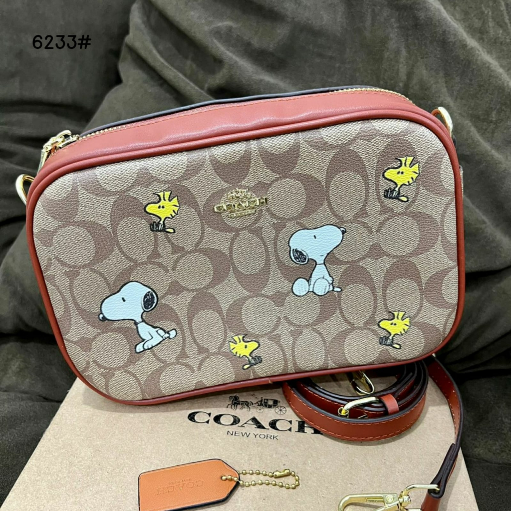 Coa X Peanuts Mini Jamie Camera Bag's 6233