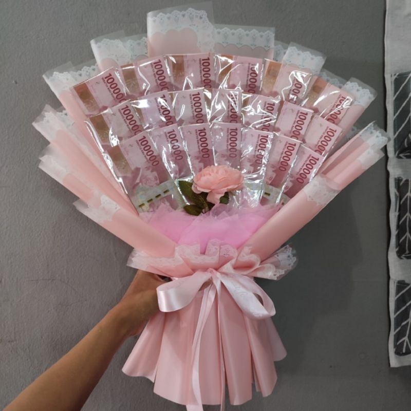 Buket bouquet wisuda pernikahan ulang tahun dan acara besar bisa request warna dan tambah kartu ucapan