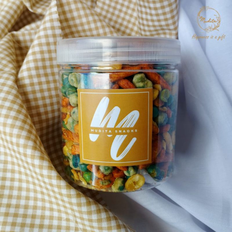 

BINGKISAN SNACK/SNACK MURAH JOGJA/CAMILAN ENAK/KACANG CAMPUR