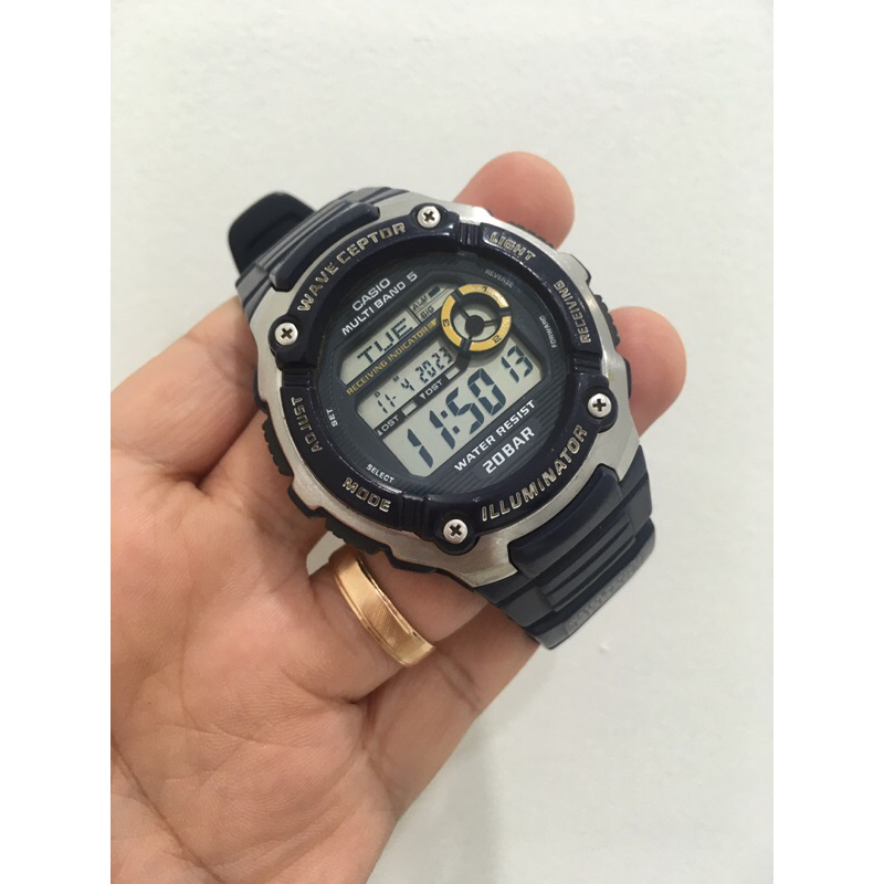 jam tangan Bekas Casio wave Cept0r WV-M200