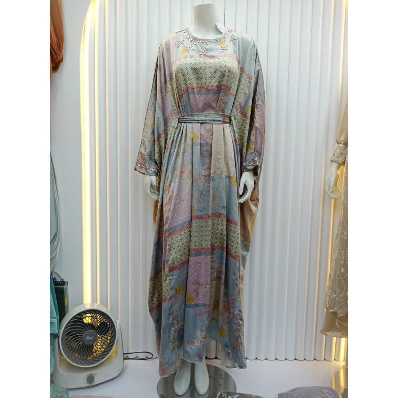 kaftan bahan silk motif