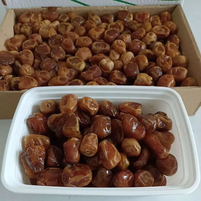 

KURMA SUKARI 1 KG NR/HR ALQOSIM