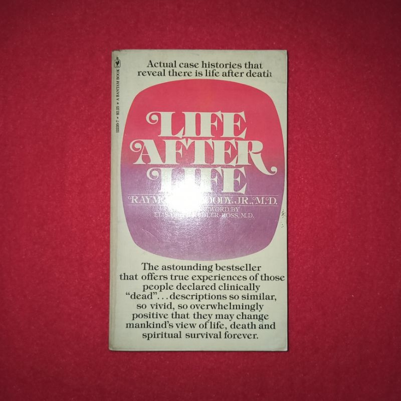 buku bahasa Inggris life after life