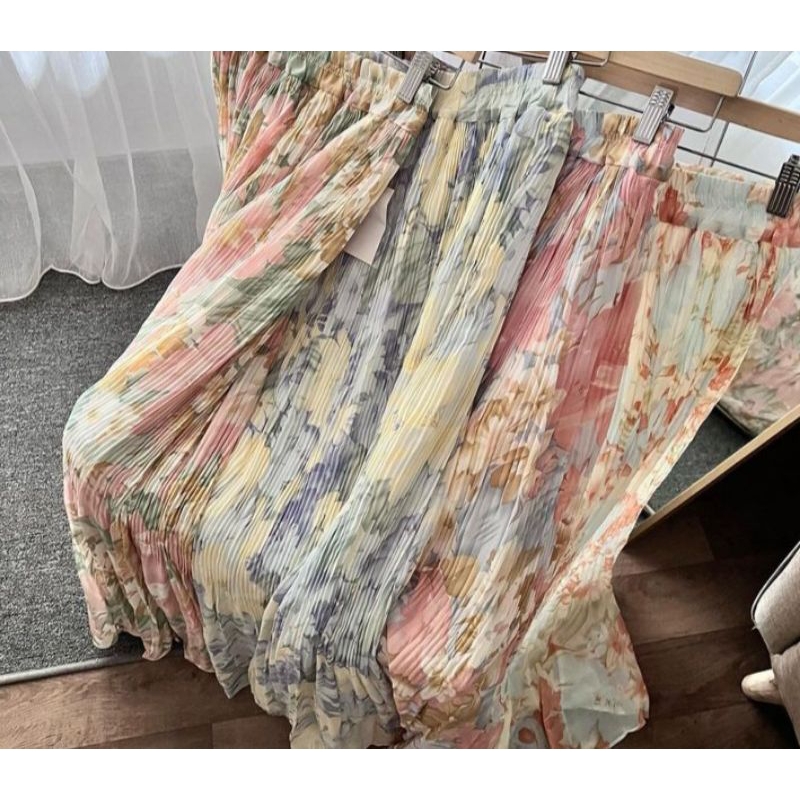 Yasmine Pleats Skirt