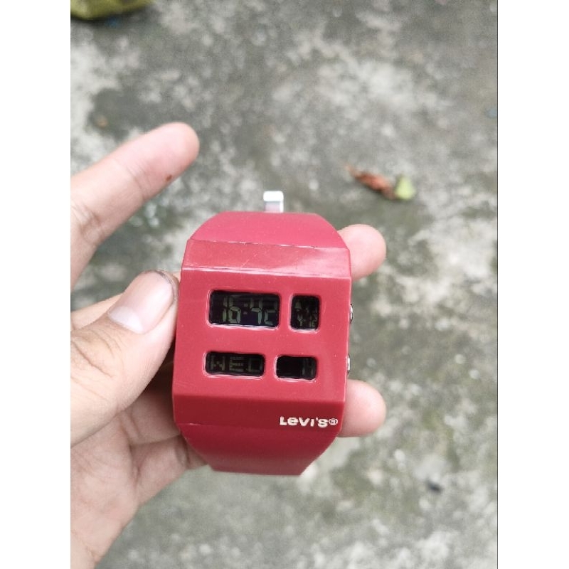 Levi's Watch LTD1204 Rare jam tangan bekas second levis langka