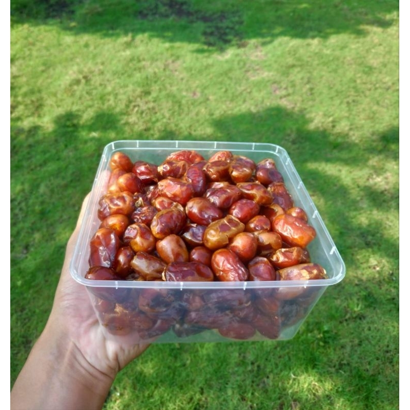 

Kurma Khalas 1 kg