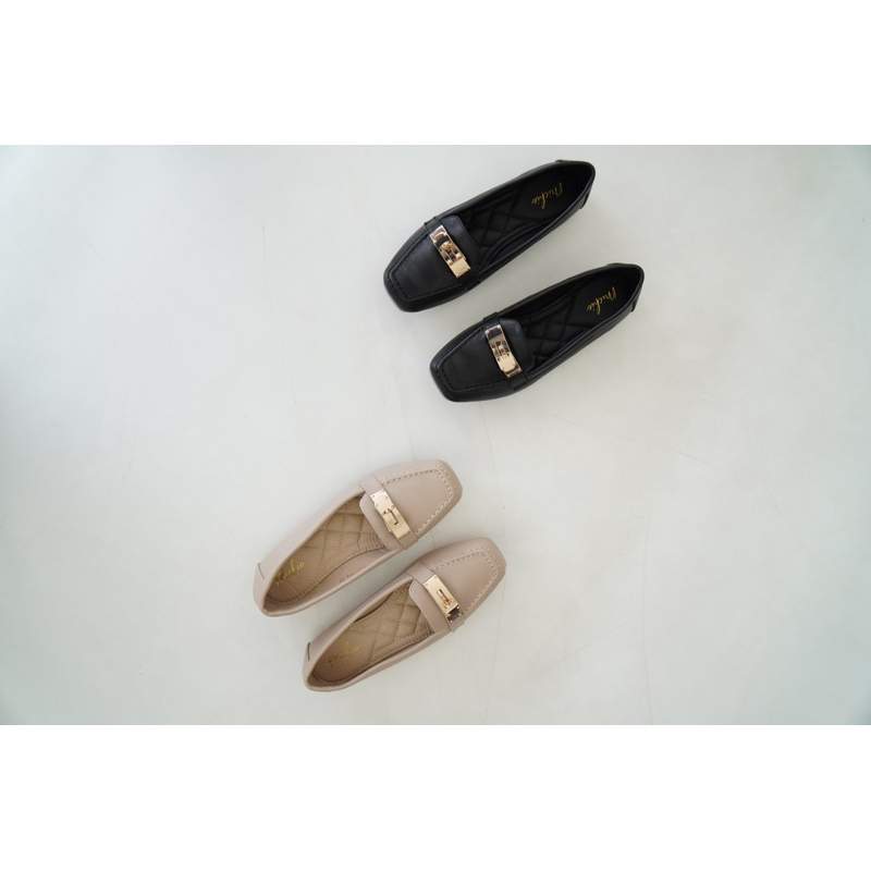 Amani Loafers