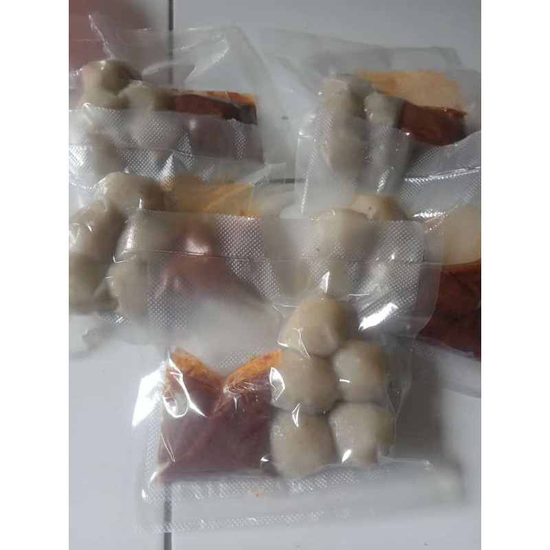 

cilok bumbu kacang ateu neng