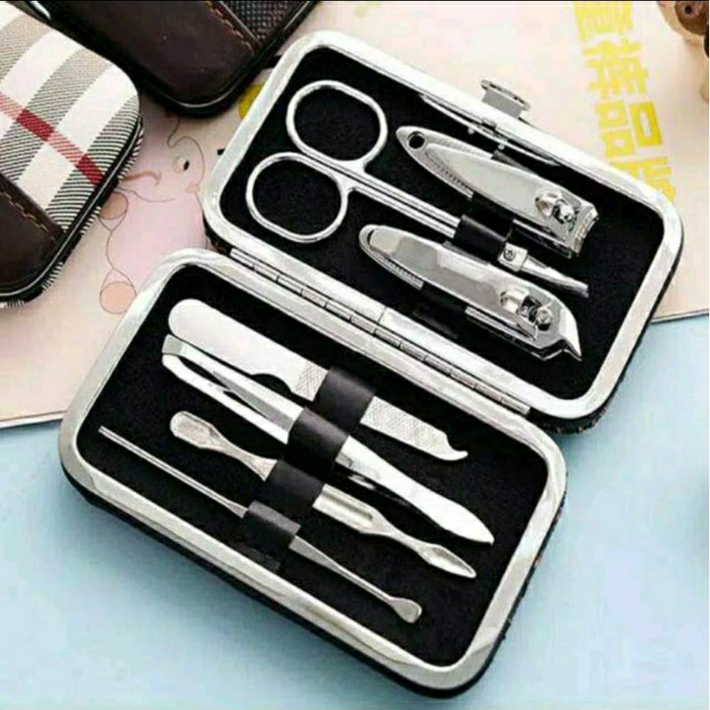 Manicure Padicure Peralatan Gunting Kuku Set 7 in 1 Mini Portable Stainless Steel