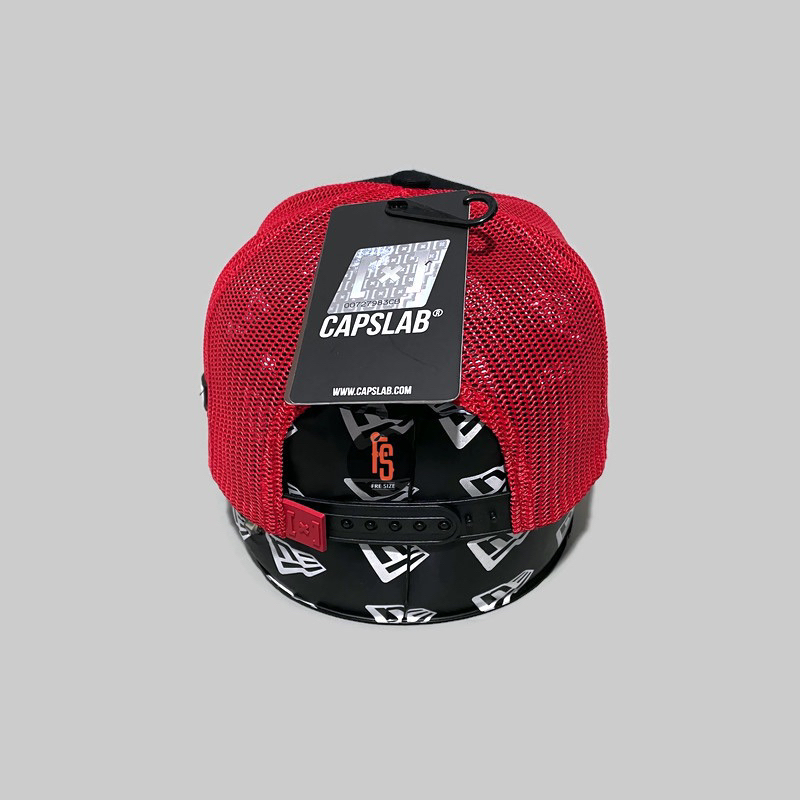 TOPI ORIGINAL CAPSLAB TRUCKER HARLEY QUINN BLACK RED