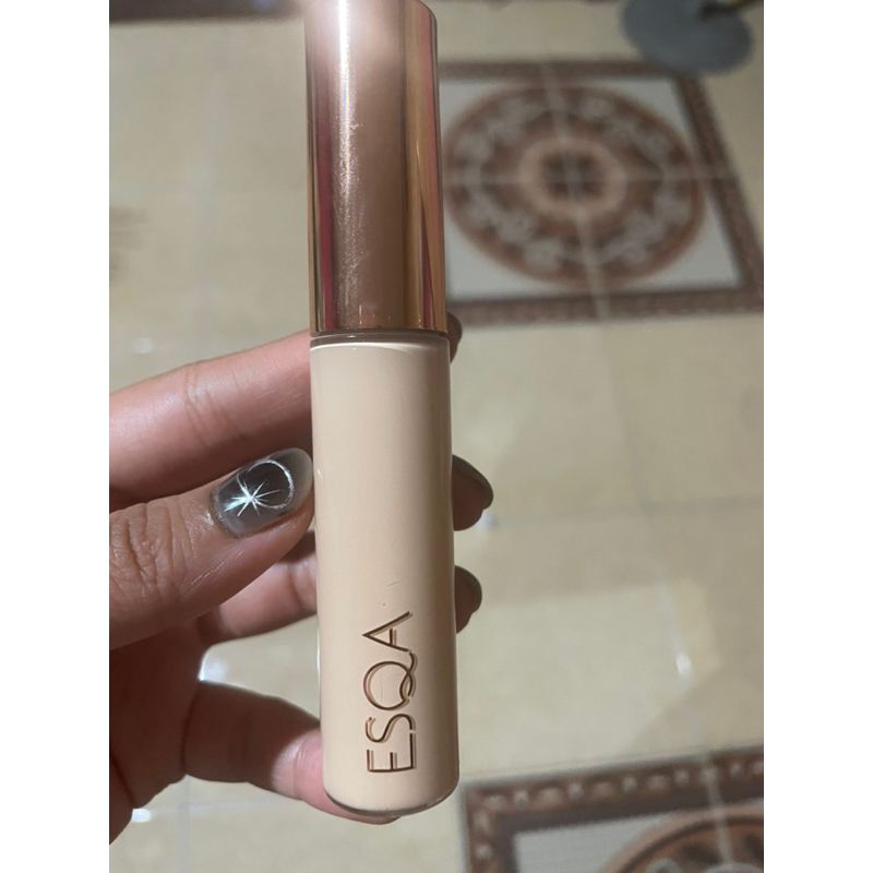 concealer esqa