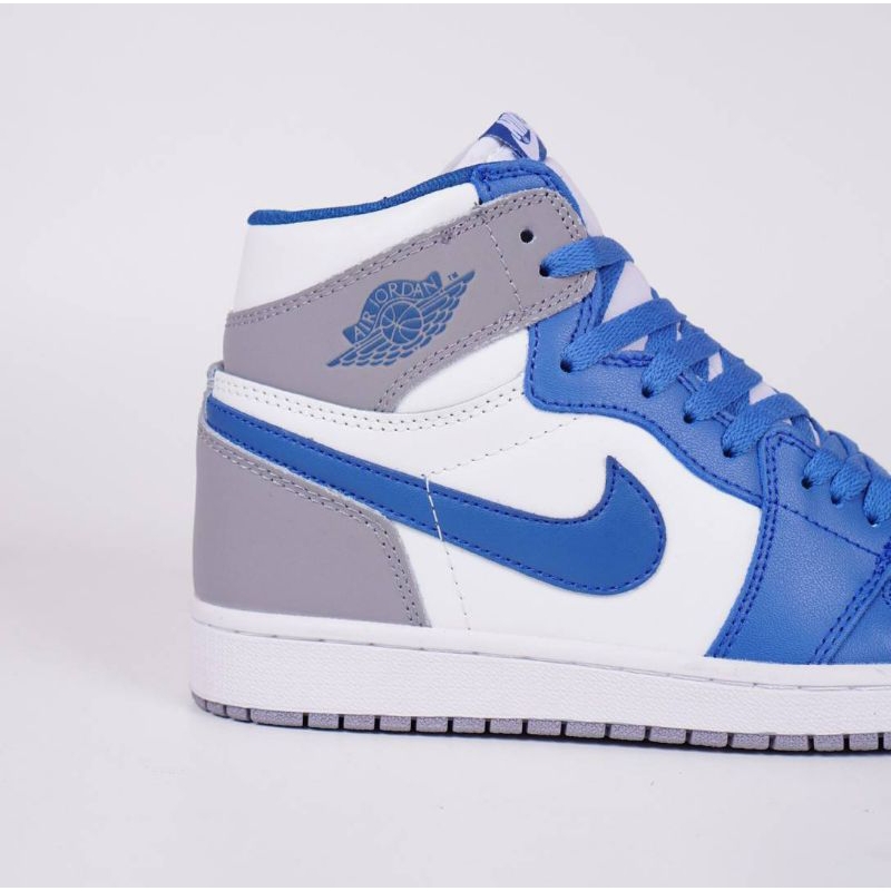 Sepatu AJ1 Retro High Og True Blue