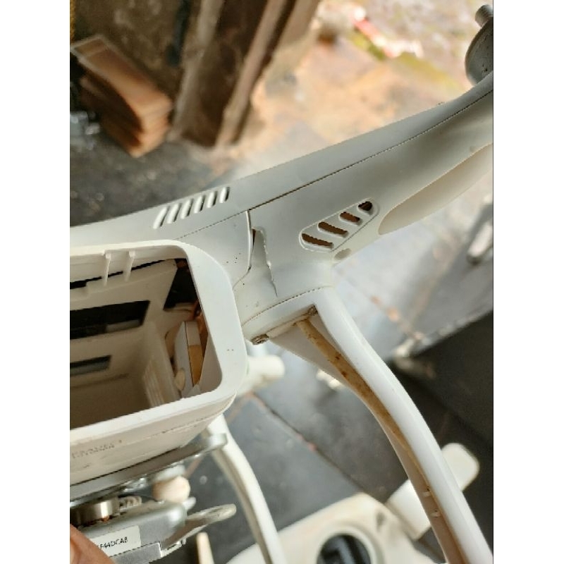Dji phantom 3 bekas crash