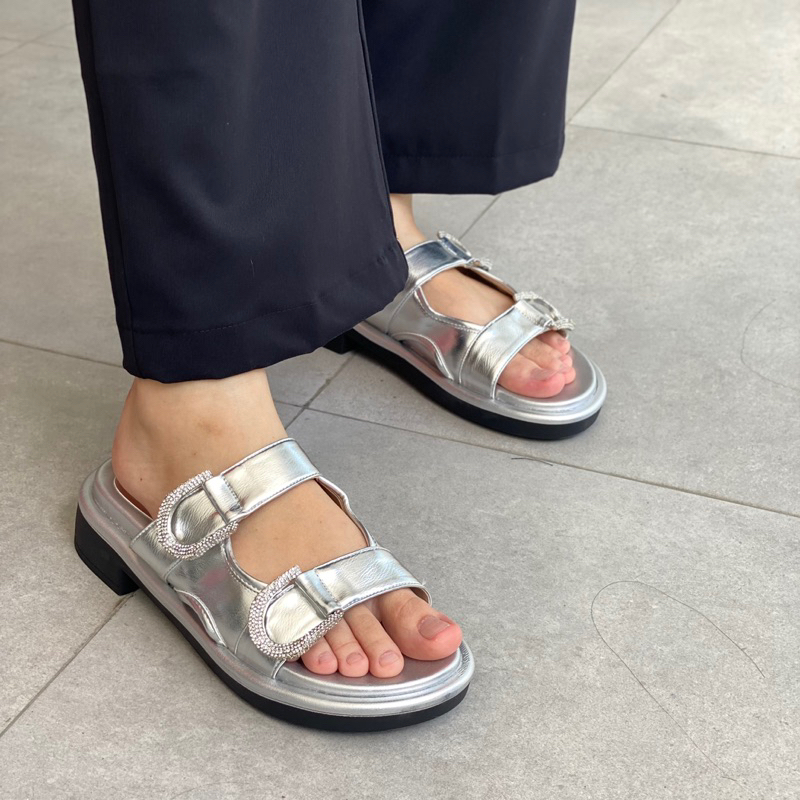 CK LUCCY SANDALS