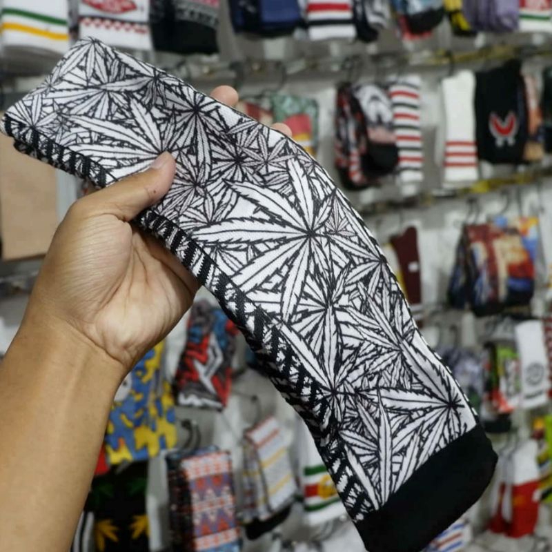 KAOS KAKI PREMIUM KAOS KAKI DISTRO KAOS KAKI PRINTING KAOS KAKI OLD SCHOOL KAOS KAKI SKATE KAOS KAKI BASKET