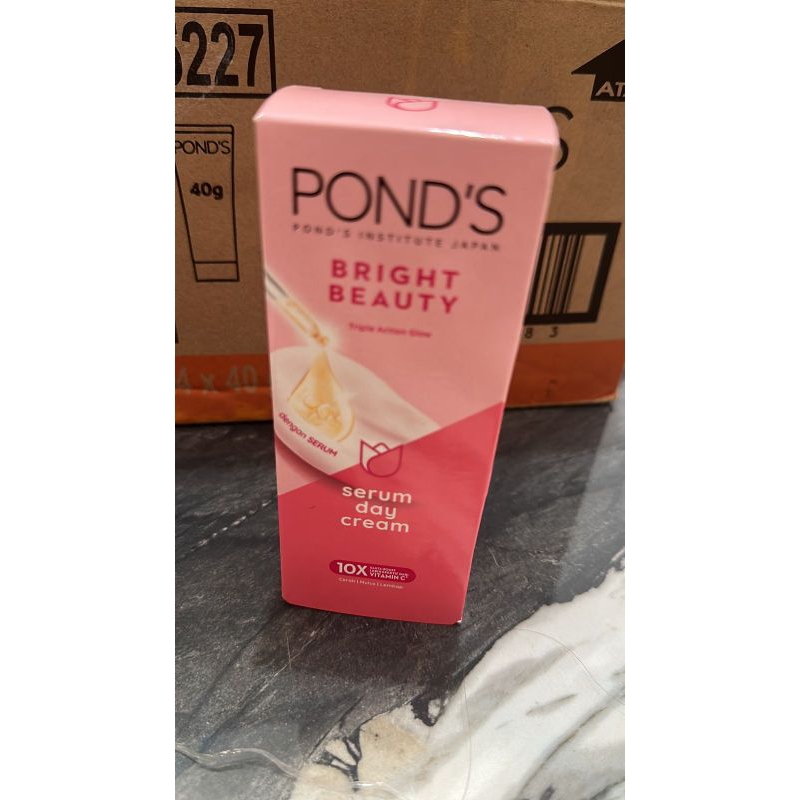 ponds bright beauty