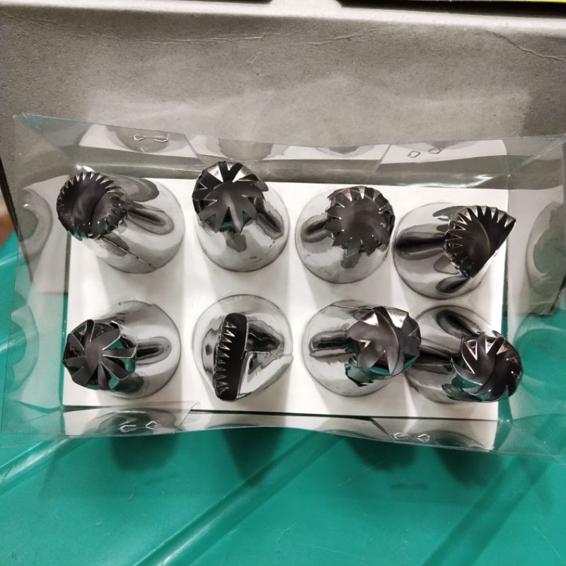 Spuit besar - 1 kotak isi 8