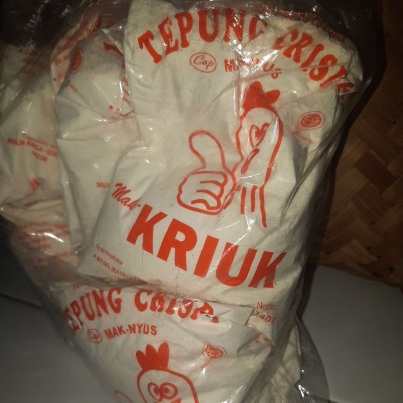 

Tepung Crispy Kriuk serbaguna cap MAKNYUS. 1 PACK isi 10 pcs (per pcs netto 140gr).