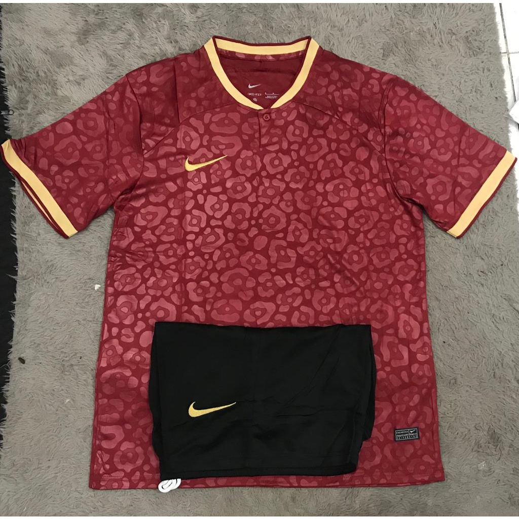 SETELAN BAJU FUTSAL SEPAK BOLA MERAH GRADE ORI IMPORT