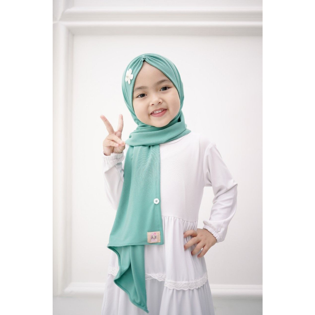 Afsheenastore Jilbab Madina / Pasmina Instan Anak Katalog 1