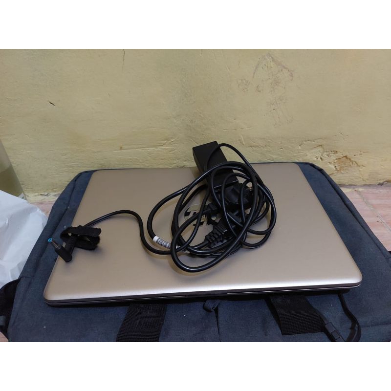 Laptop hp 14s cf2518tu