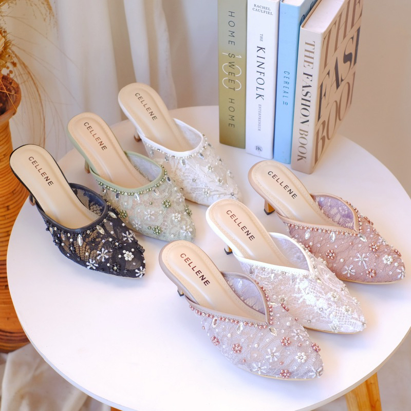 𝗖𝗘𝗟𝗟𝗘𝗡𝗘 Flowery Beads Heels / Sepatu pengantin payet selop wedding shoes hak runcing 5cm