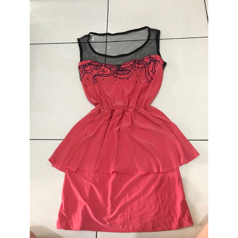 dress ribbon