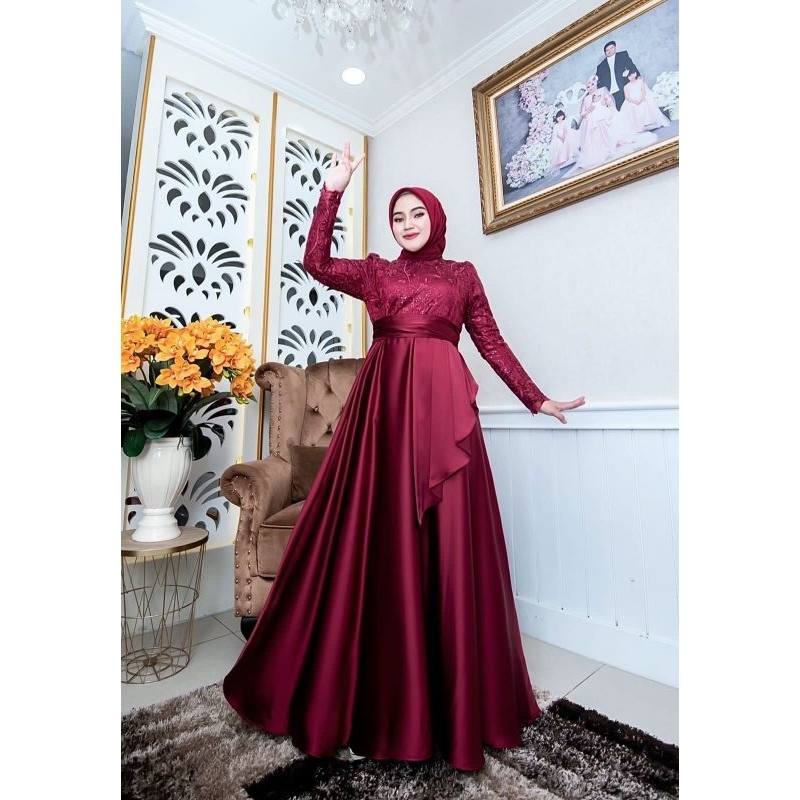 Romansa by Irna gallery