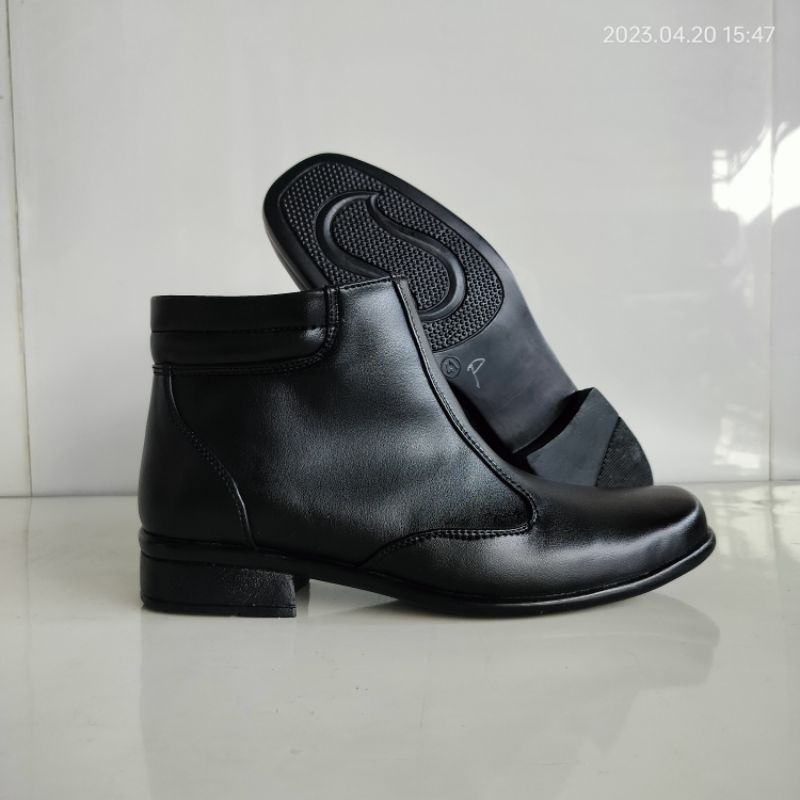 MANDIENS Sepatu pdlsus Polwan Hitam Dof Bahan Kulit Sintetis