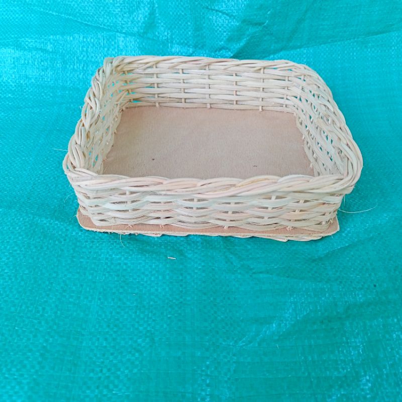 keranjang rotan kotak 20x20 cm keranjang hantaran