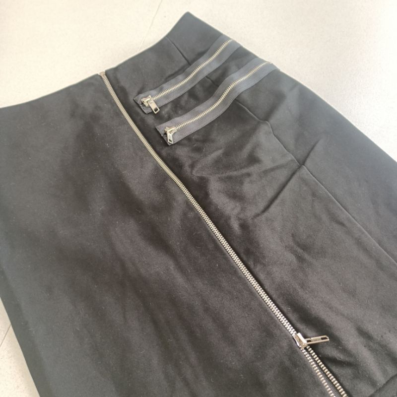 rok mini kerja hitam