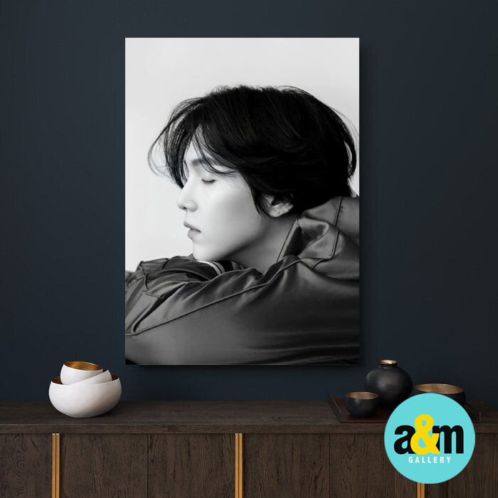 Poster Kayu SUGA BTS M a r i e C l a i r e Edition I Hiasan Dinding Dekorasi Kamar I Poster Kayu K-POP Dekorasi Kamar - A&amp;M