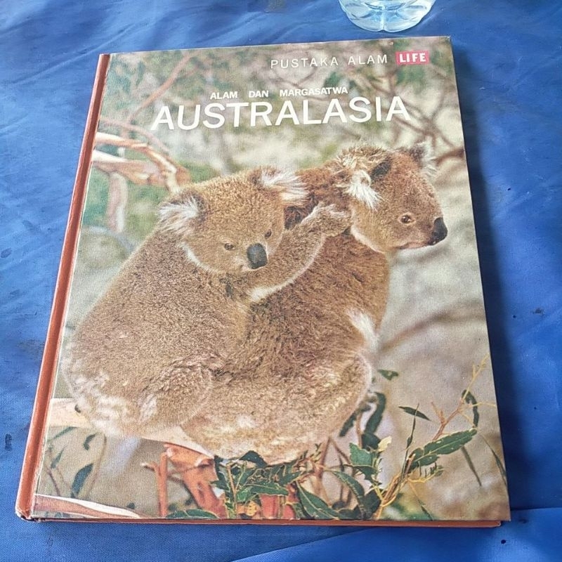 

buku alam dan margasatwa Australasia