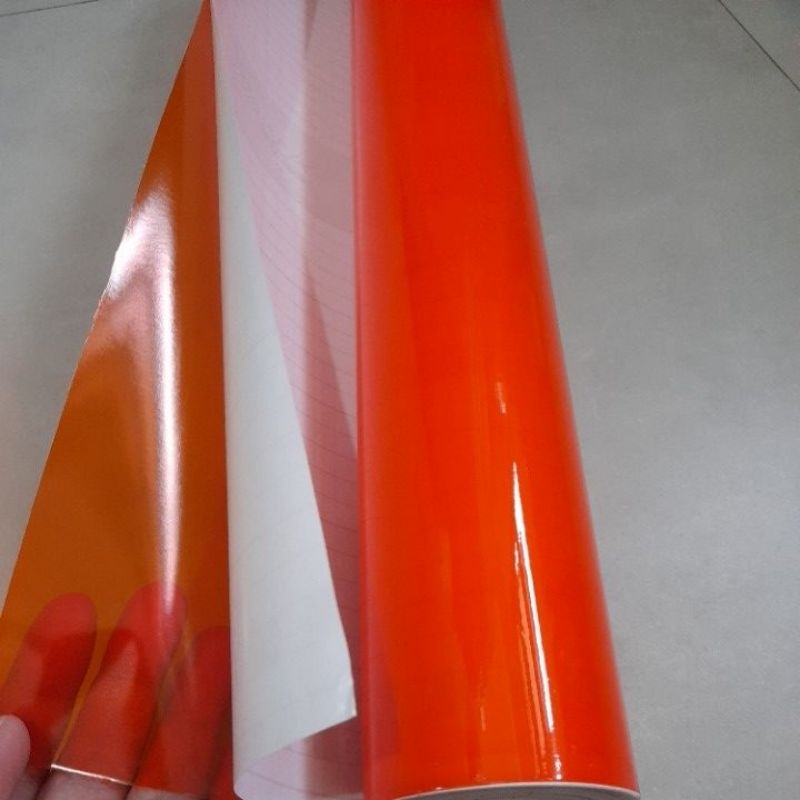 stiker skotlet warna transfaran orange