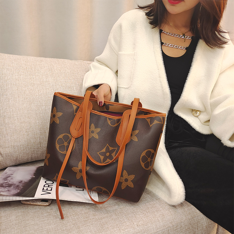 ( 2PC 1KG ) GTBI998881679 New Arrival 2023 !!!  Tas Selempang  Tas Wanita Import  Premium Terbaru