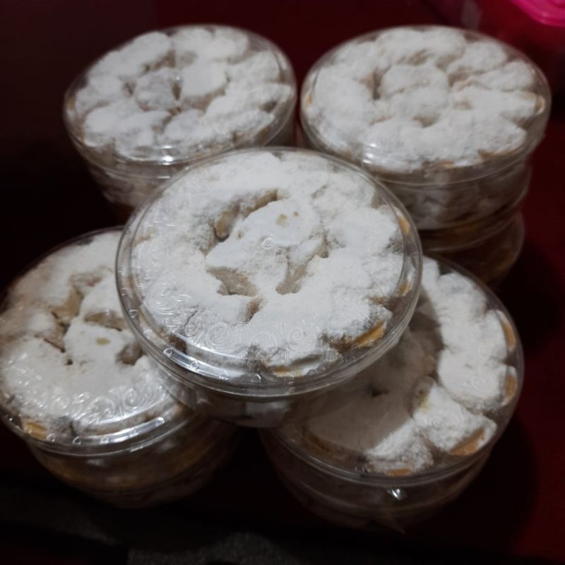 

Kue,kering,Putri,Salju,berat,500gr,kue,Renyah,lembut,enak,cemilan,keluarga,kue,Lebaran,