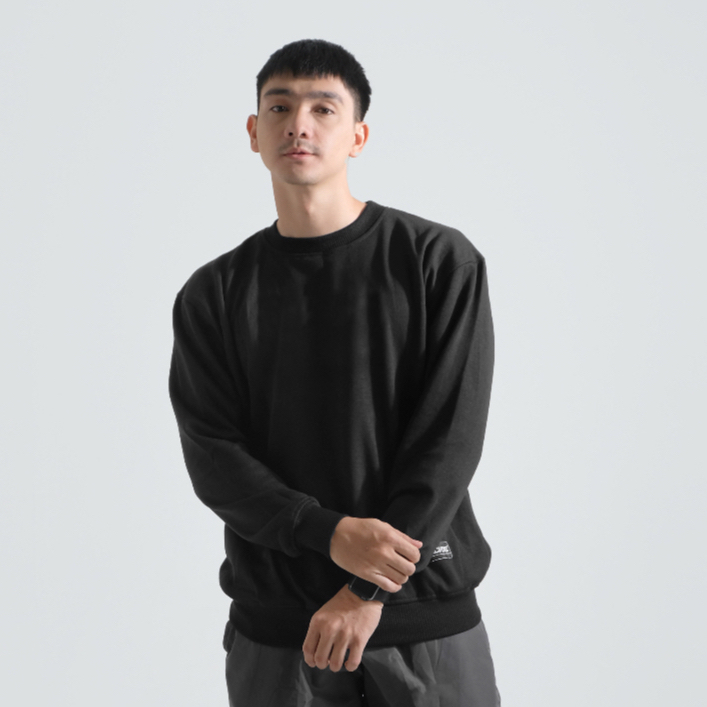 Mcvois Sweater Crewneck Polos Pria Wanita Premium Distro