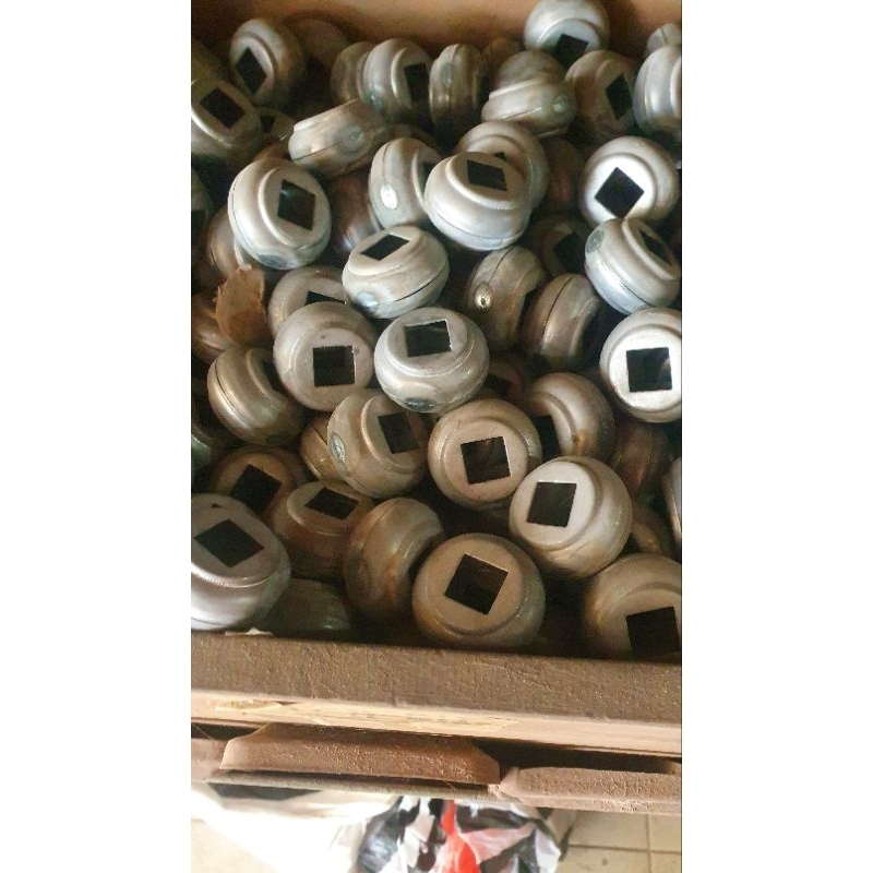 Ornamen pagar besi cincin bulat besar/gentong besar