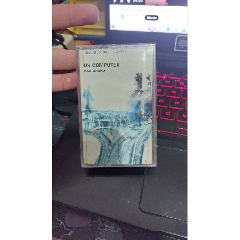 Kaset Radiohead Ok Computer