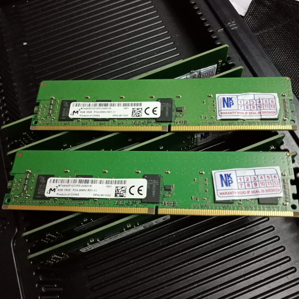 Memory ram server 8Gb DDR4 pc4-2666v ecc register rdimm XEON Like New