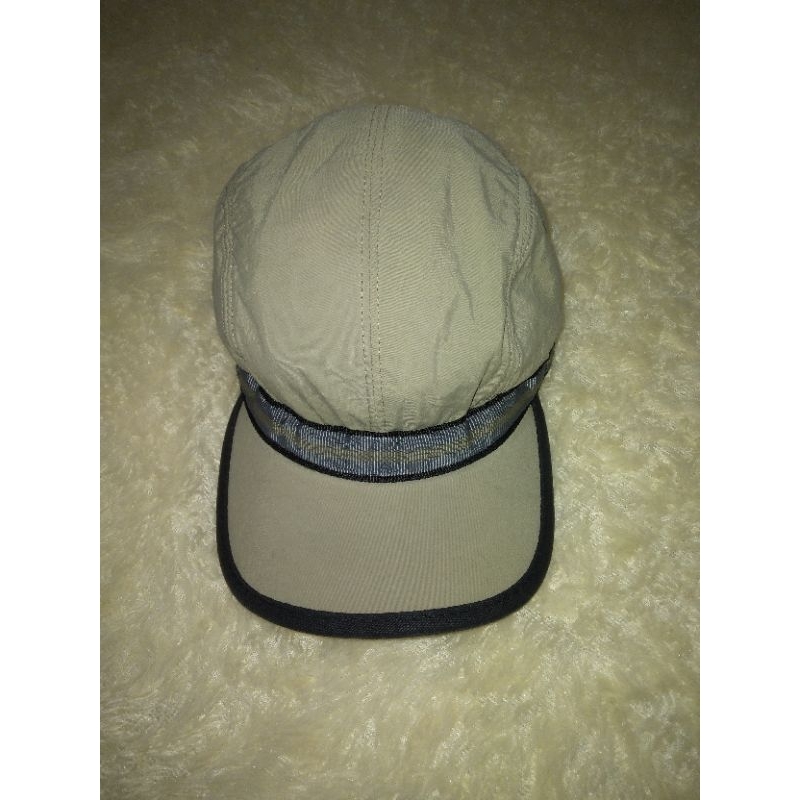 TOPI KAVU