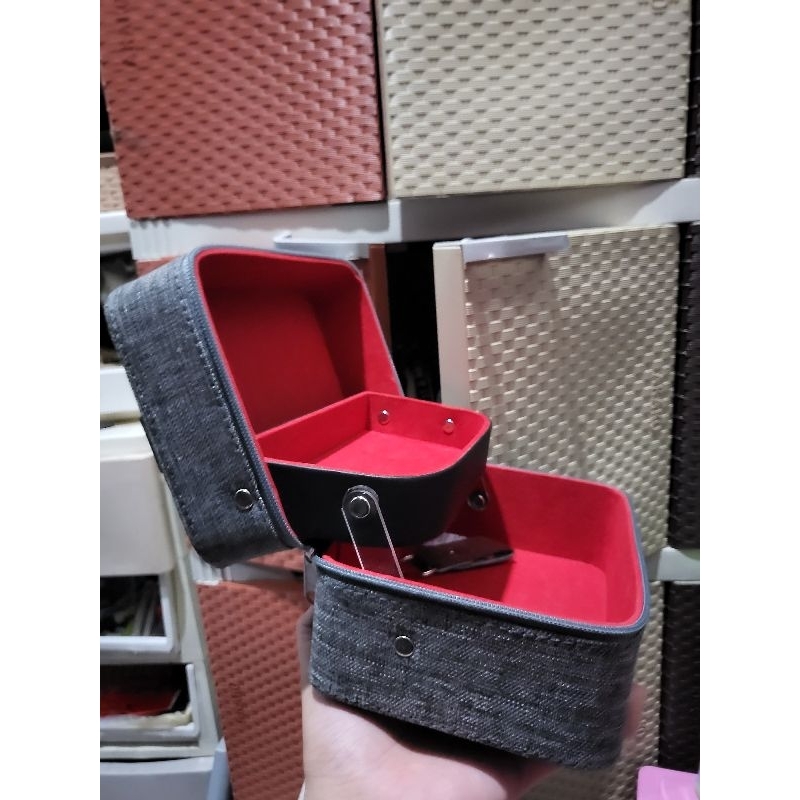 Traveller Beauty Case/Tempat Make Up Susun | Beautycase Makeup Box / Kotak Perhiasan Preloved