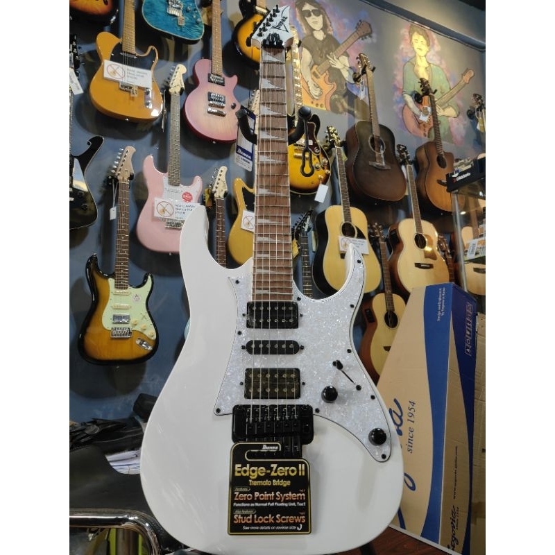 Gitar Ibanez RG350DXZ White tremolo edge zero