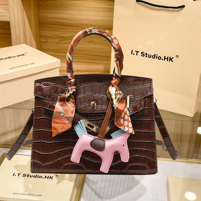 ( 2PC 1KG ) GTBI998881700  New Arrival 2023 !!!  Tas Selempang  Tas Wanita Import  Premium Terbaru +Boneka