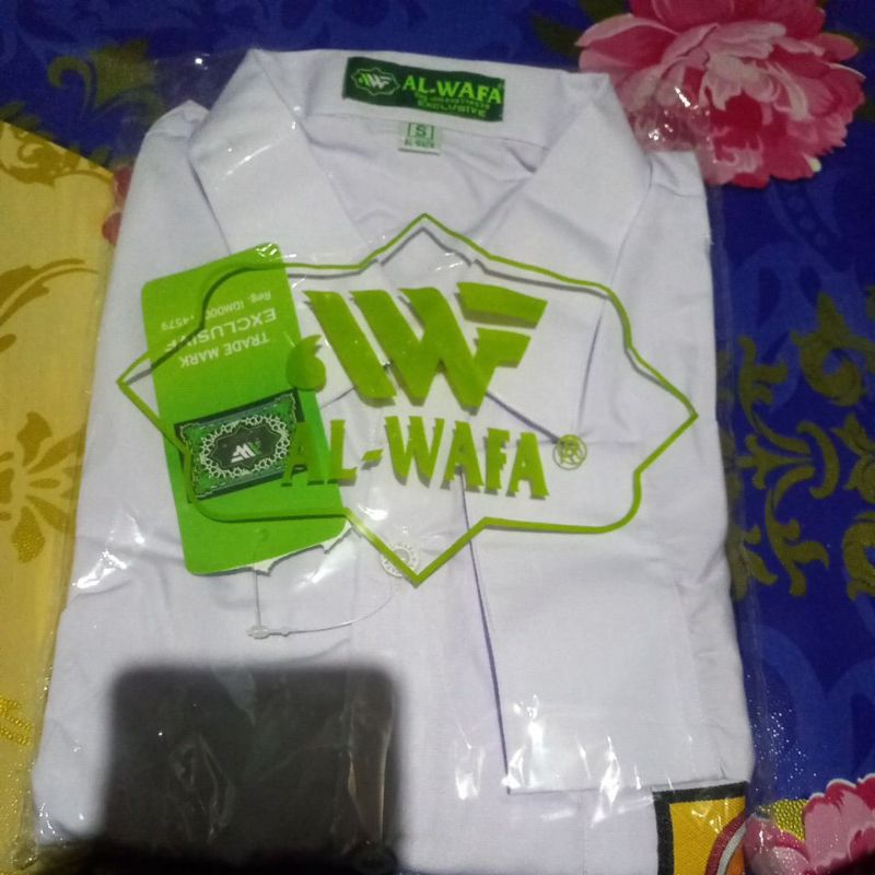 Baju seragam sekolah al wafa