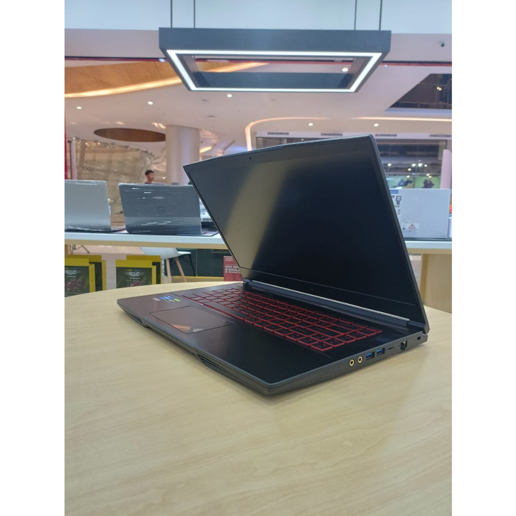 Laptop Gaming Msi Modern 14 C7M Amd Ryzen 7 7730U Ram 16Gb 1Tb Ssd Fhd Ips Bl Windows 11 Home Black