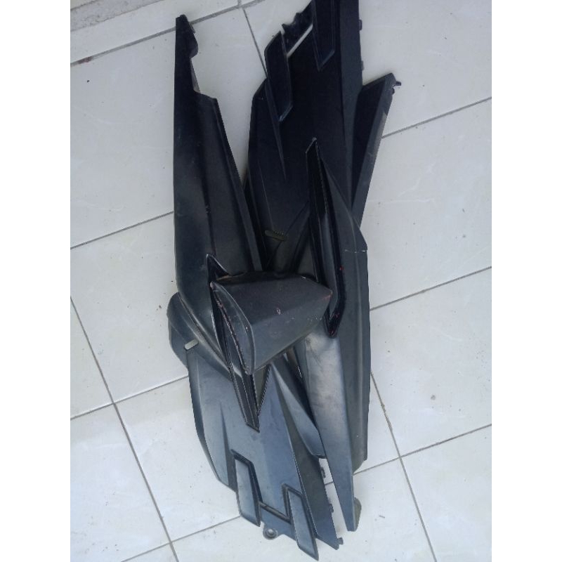 bodi belakang ORIGINAL copotan Honda CS1