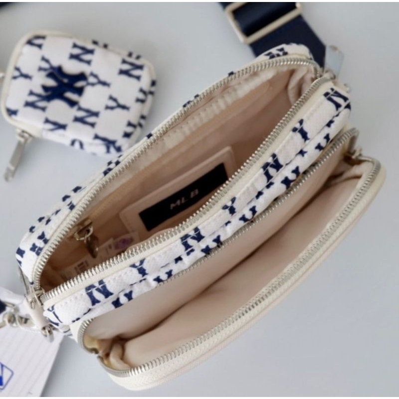 MLB NY Yankees Monogram Jacquard M Cross Bag In White - ORIGINAL 100%